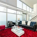Popular Downtown La Presidential Loft With Pool Table