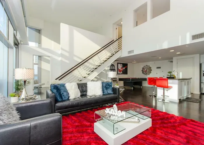 Popular Downtown La Presidential Loft With Pool Table